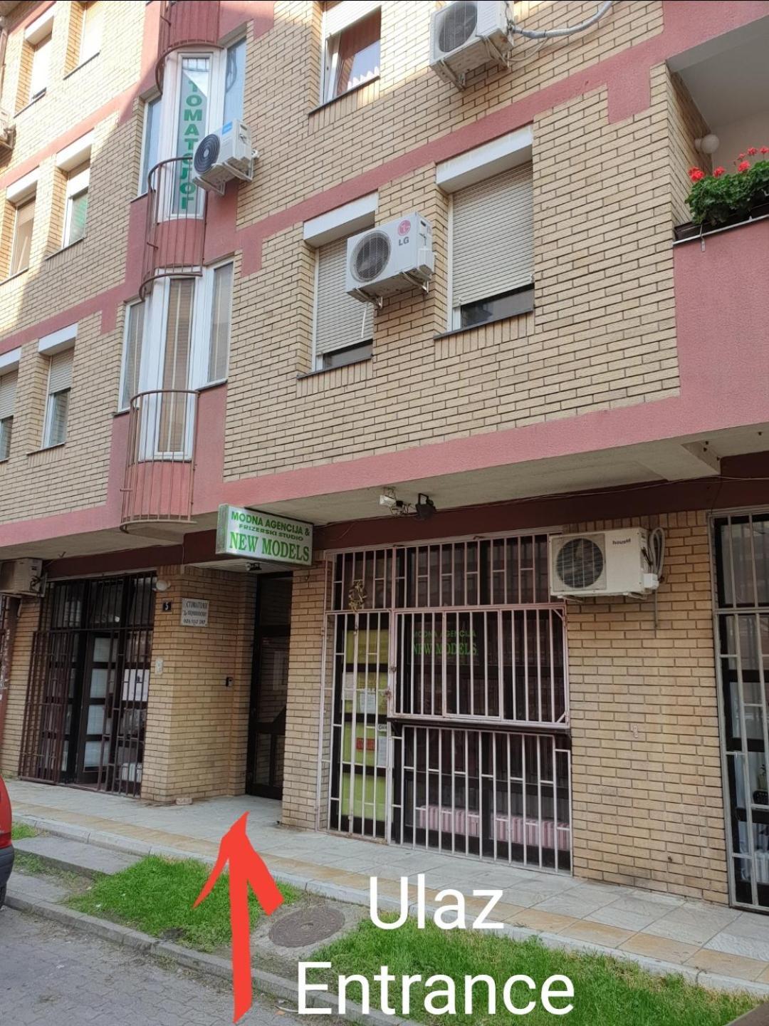 Ferienwohnung Podbara Center Novi Sad Exterior foto